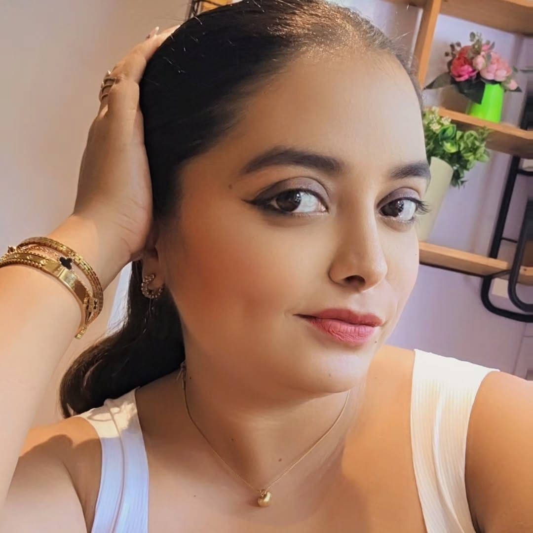 Post 6 by Jerlyn || Content Creator, India on Instagram (carousel)