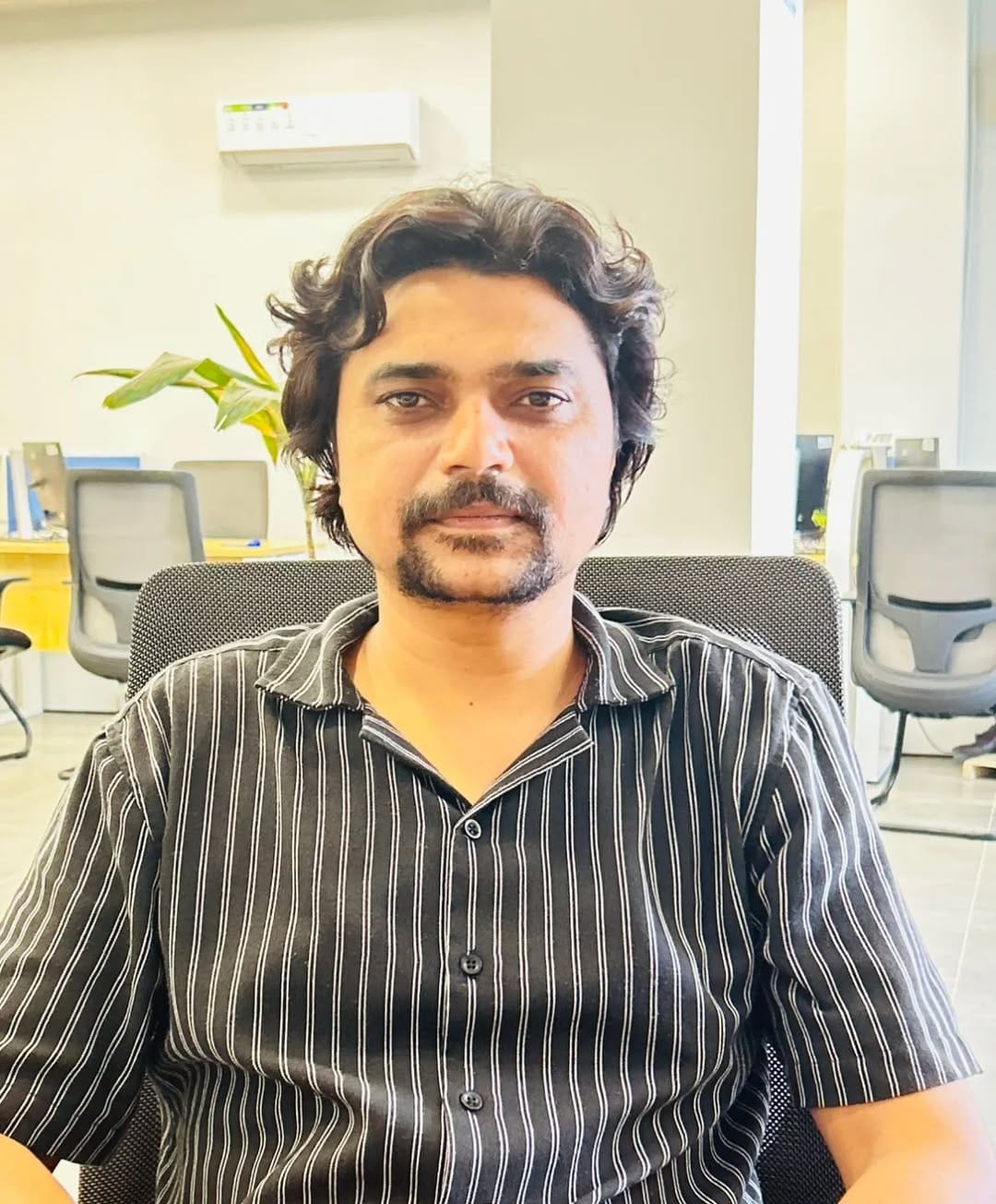 Post 7 by Abdullah Siddiqui on Instagram (image)