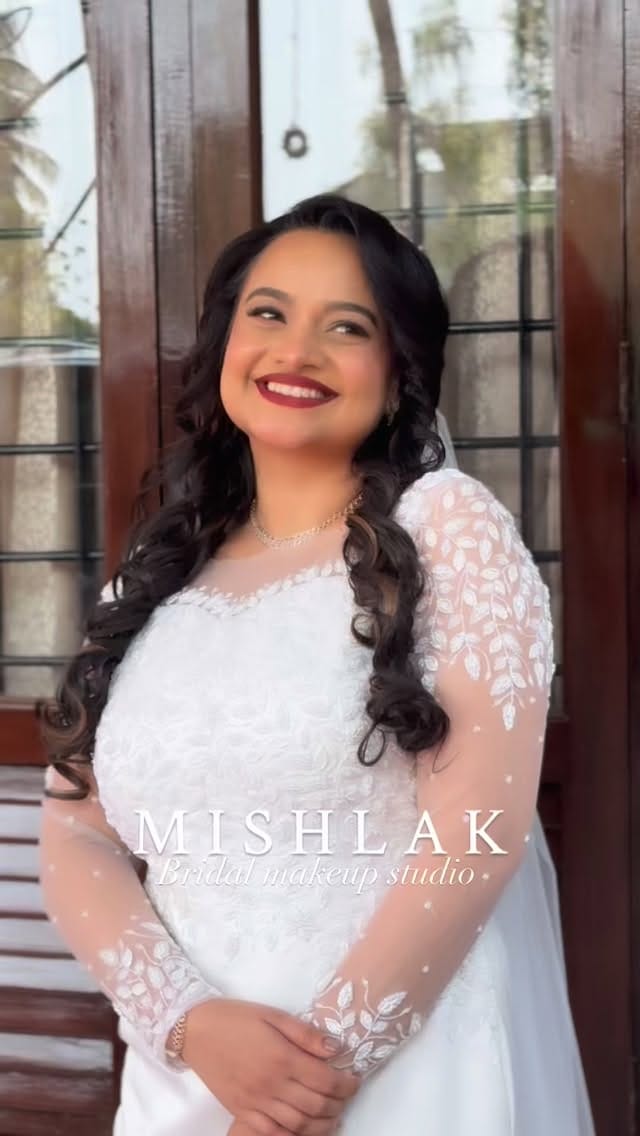 Post 6 by Mishlak bridal studio on Instagram (video)