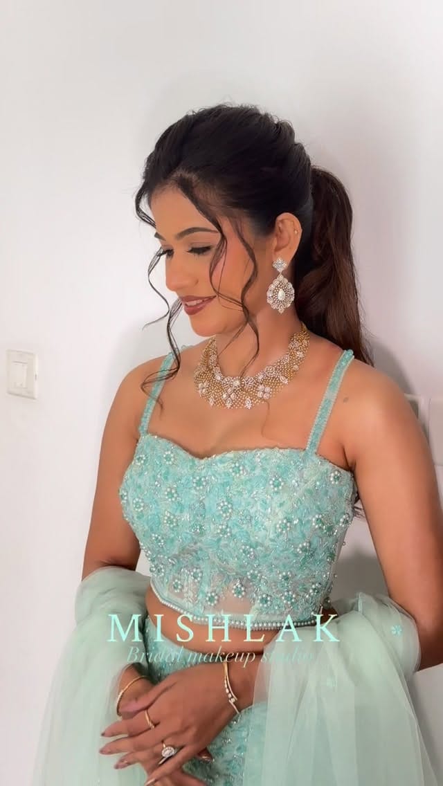 Post 4 by Mishlak bridal studio on Instagram (video)