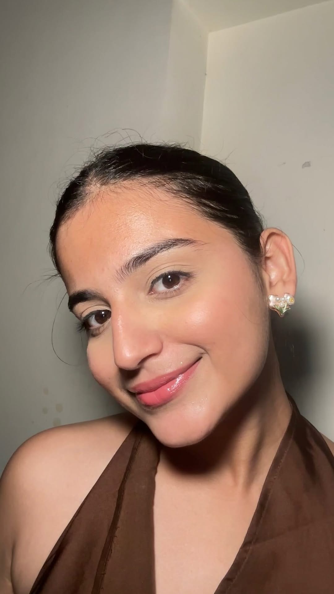 Post 4 by Appurva Ojha on Instagram (video)