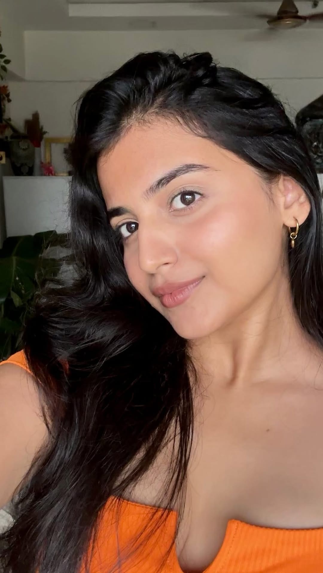 Post 10 by Appurva Ojha on Instagram (video)