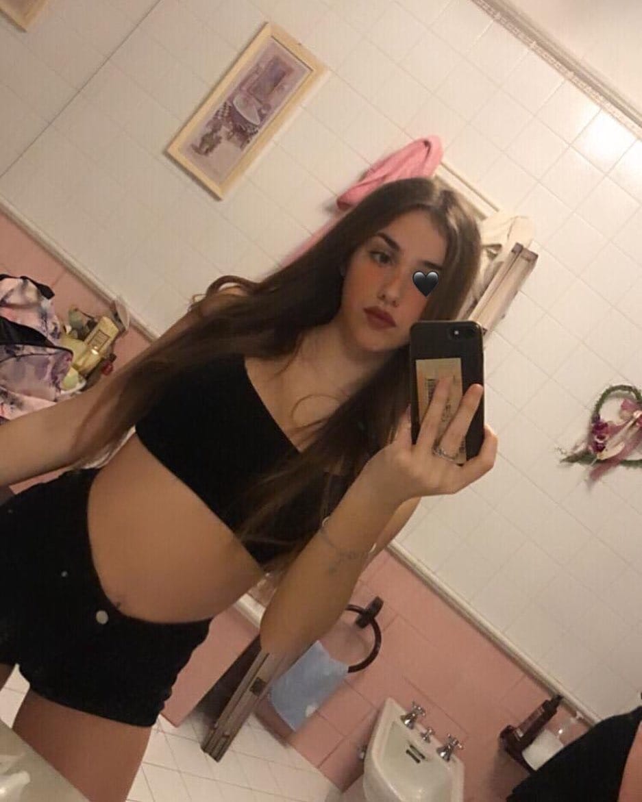 Post 4 by Ale🌹 on Instagram (image)