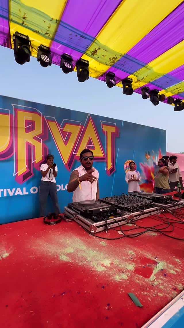 Post 9 by Dj Kriss on Instagram (video)