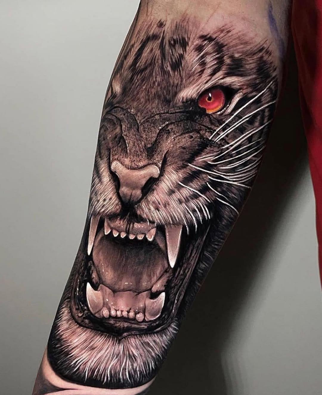 Post 1 by Tattoo_news (for FREE) on Instagram (image)