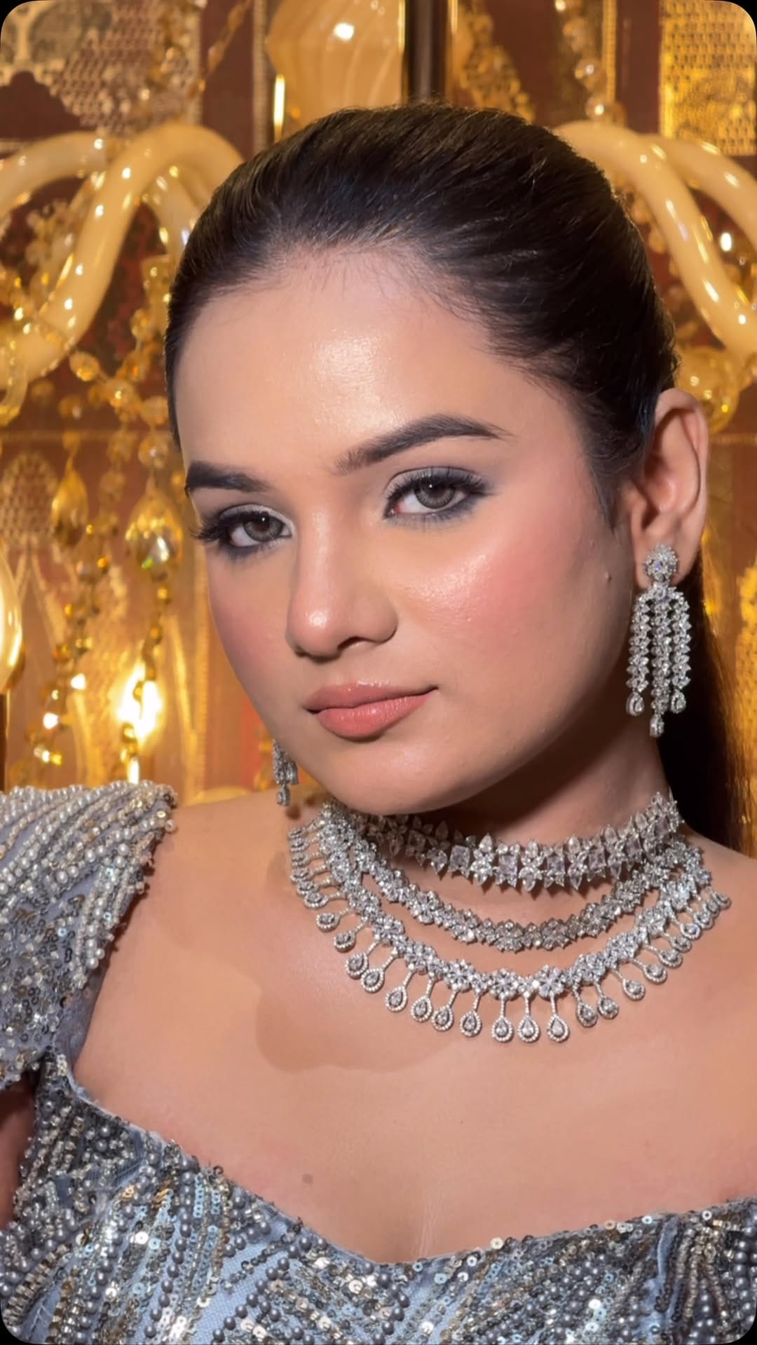 Post 7 by Kalyani Dharma | Pune Makeup-artist on Instagram (video)