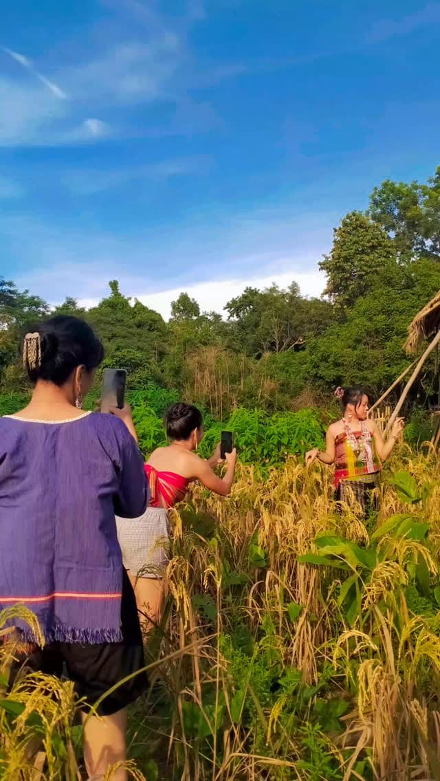 Post 7 by Imang K(Ďŕêâm) on Instagram (video)