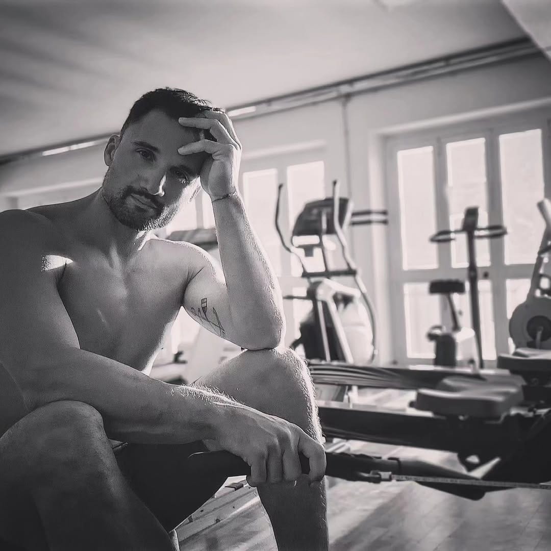 Post 9 by 𝐒𝐞𝐛𝐚𝐬𝐭𝐢𝐚𝐧𝐨 on Instagram (image)