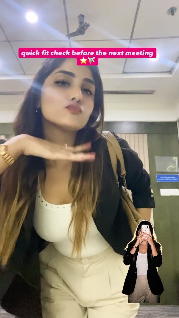 Post 1 by 𝗦𝗮𝗻𝘀𝗸𝗿𝗶𝘁𝗶 𝗦𝗶𝗻𝗴𝗵 on Instagram (video)
