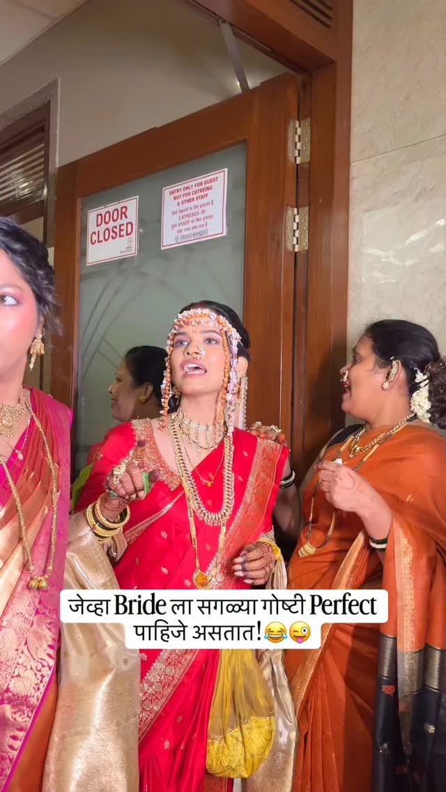Post 5 by SapnaNair Makeovers🧿🇮🇳 on Instagram (video)
