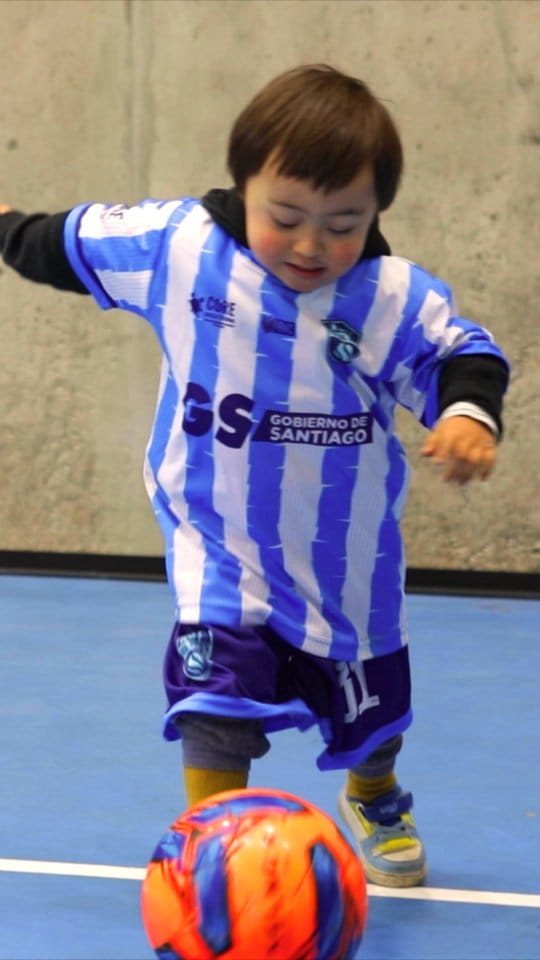 Post 3 by FutsalDownChile on Instagram (video)