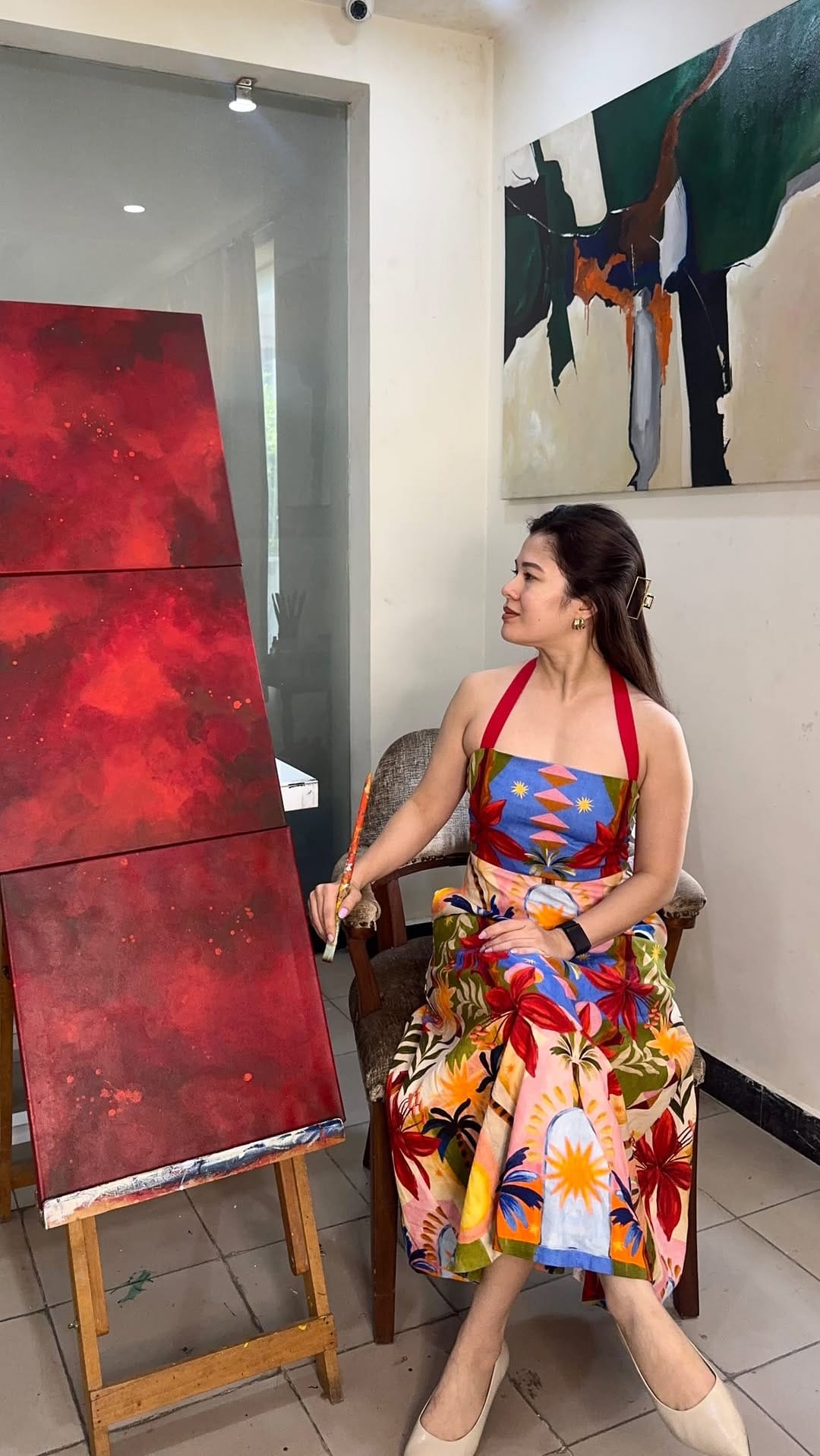 Post 7 by Artist Shreyaa Singh on Instagram (video)
