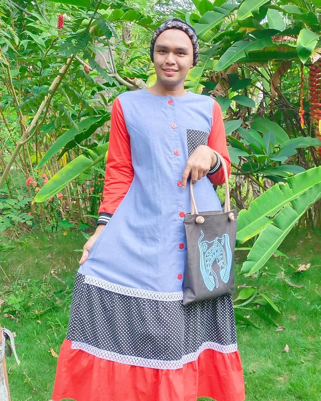 Post 2 by Nona Yuki Chatrinemulankunti on Instagram (image)