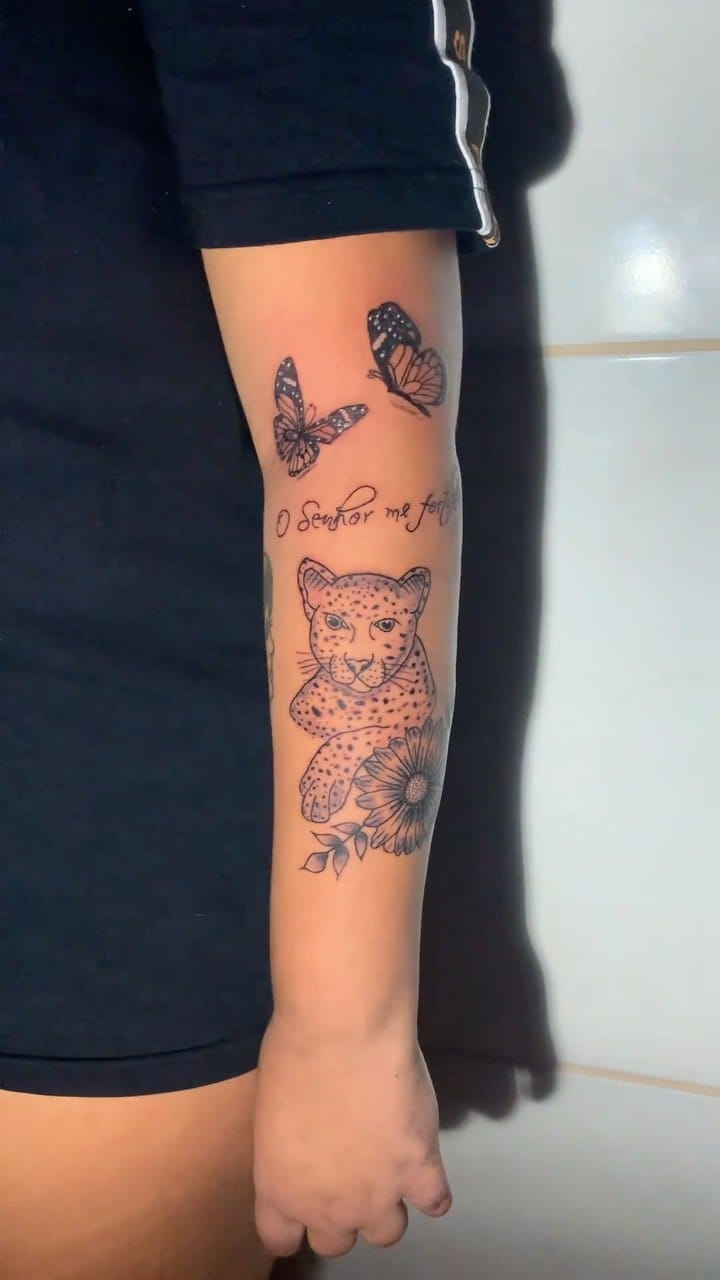 Post 9 by Mis tattoo on Instagram (video)
