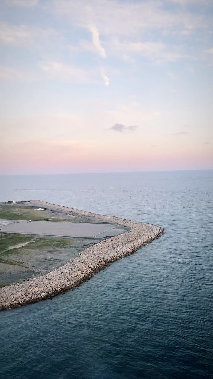 Post 8 by Flami on Instagram (video)