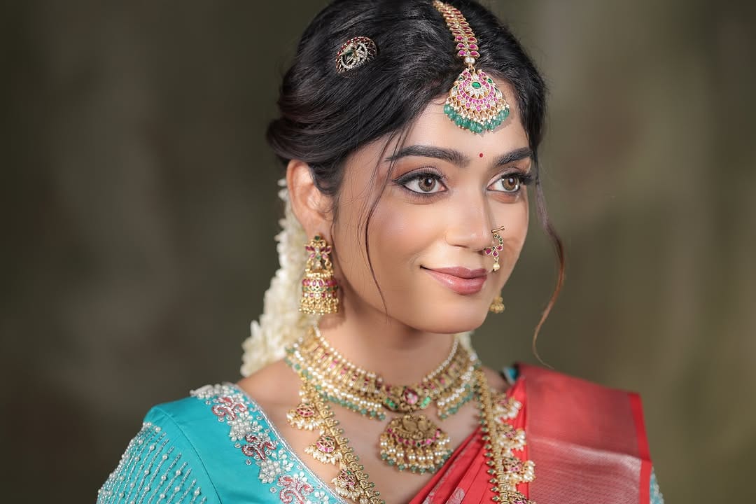 Post 4 by Pushpa Mua on Instagram (carousel)
