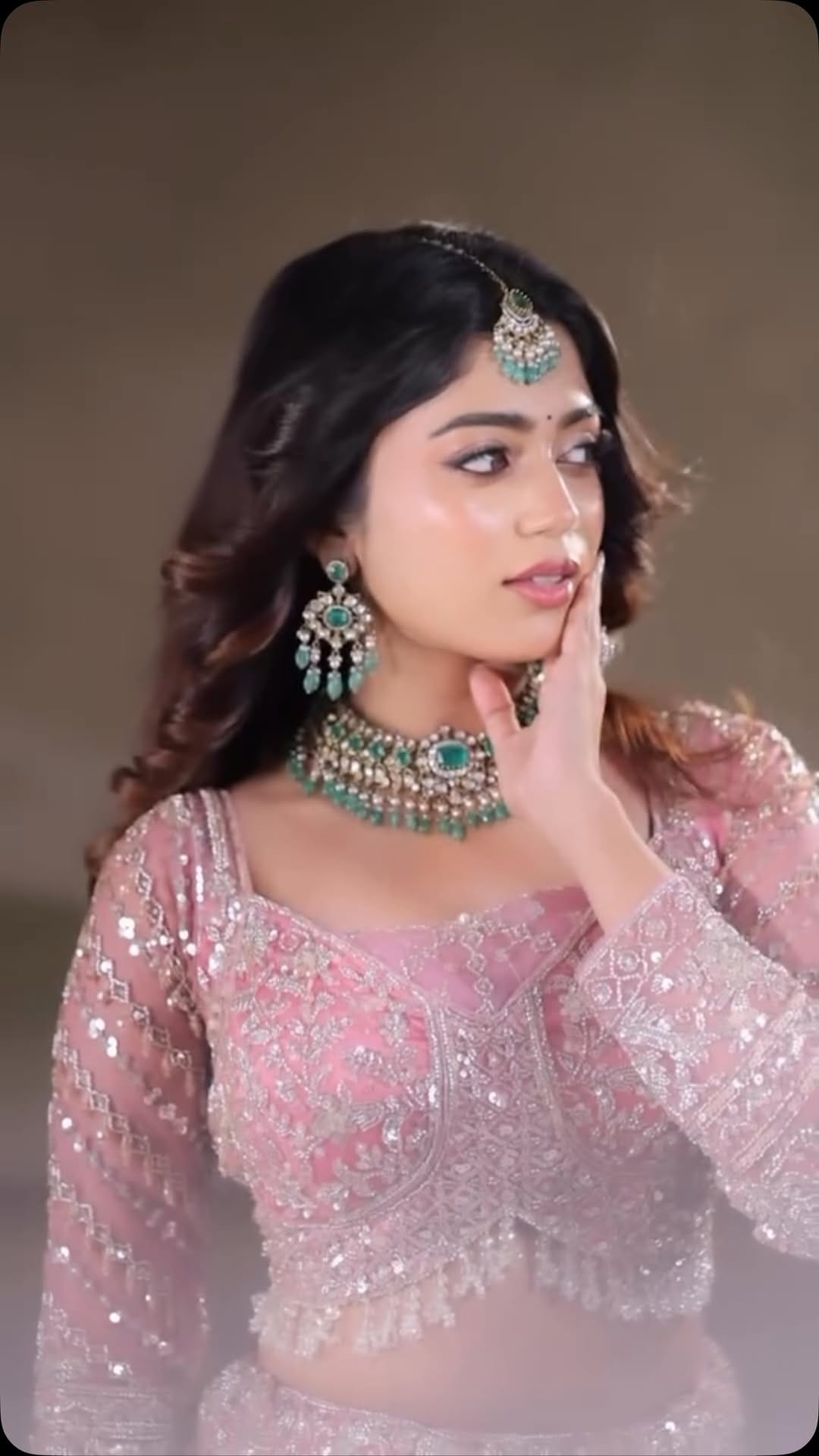 Post 1 by Pushpa Mua on Instagram (video)