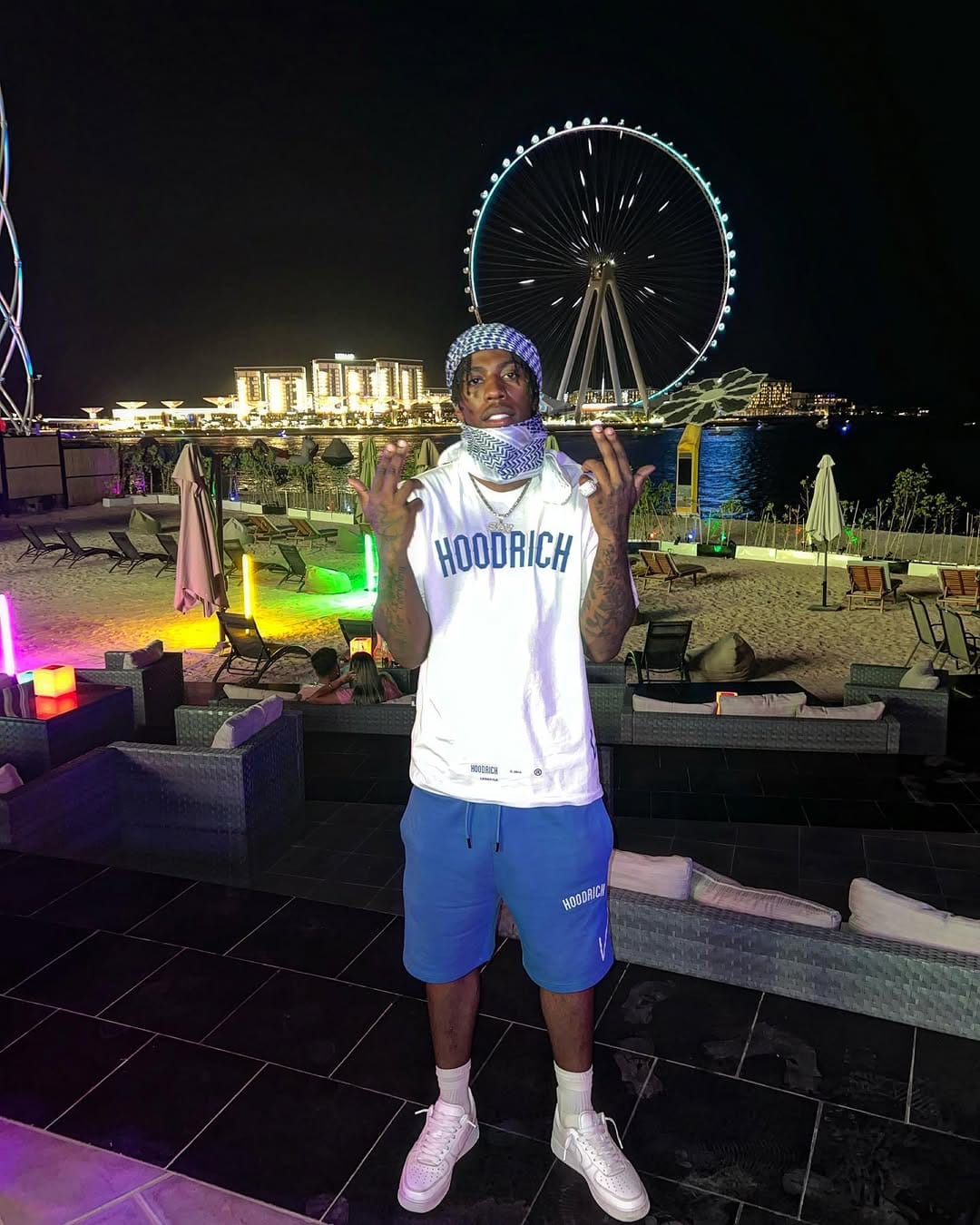 Post 9 by @sav_mostwanted on Instagram (carousel)