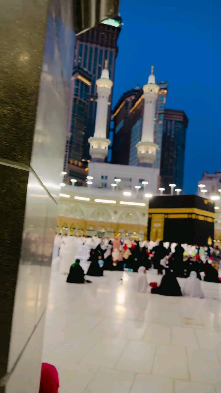 Post 7 by NABI KE GULAM on Instagram (video)