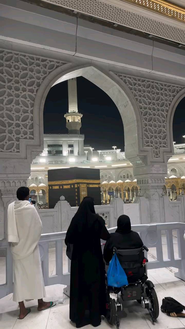 Post 6 by NABI KE GULAM on Instagram (video)