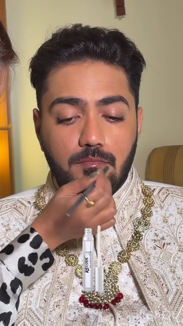 Post 10 by Priyanka Pipil on Instagram (video)
