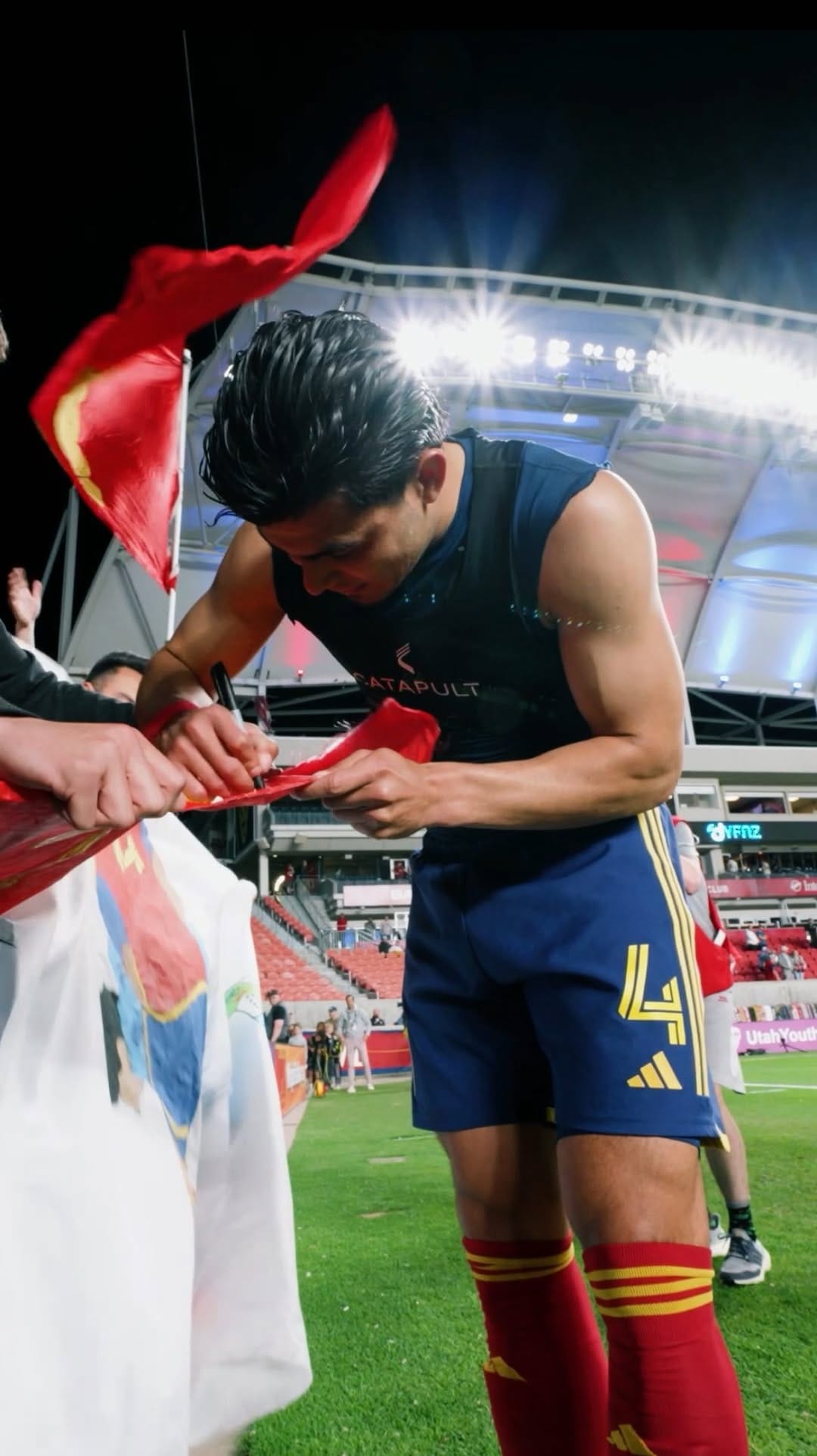 Post 9 by Brayan Vera on Instagram (video)
