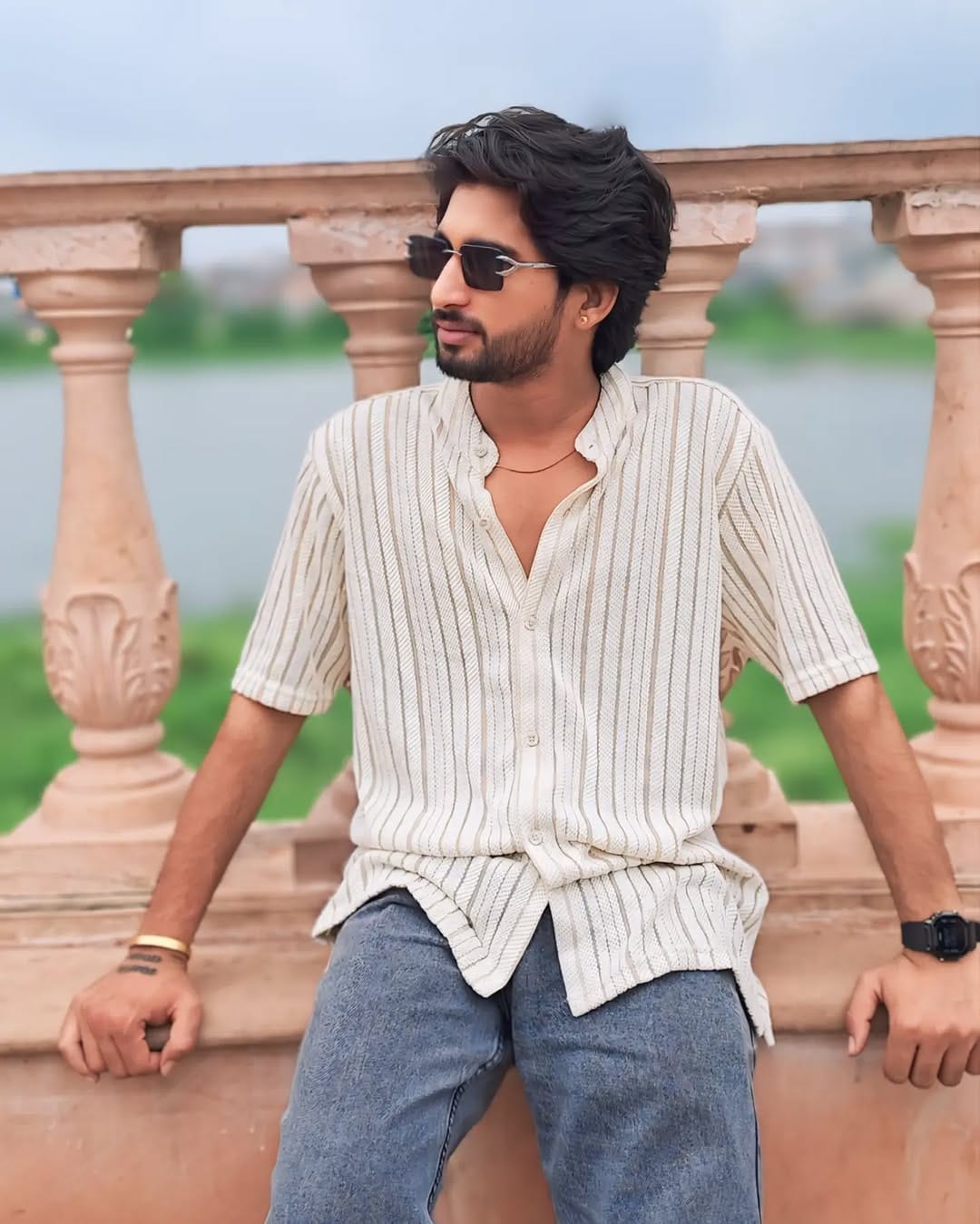 Post 4 by Mannu Rathore on Instagram (image)