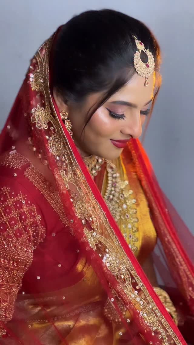 Post 1 by Kayalvizhi on Instagram (video)