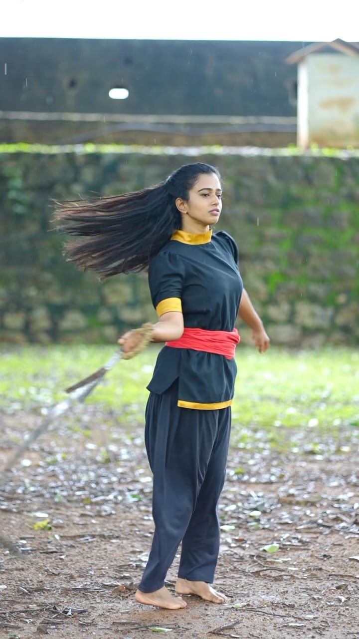 Post 3 by KAIRALI KALARI SANGAM PALAKKAD on Instagram (video)