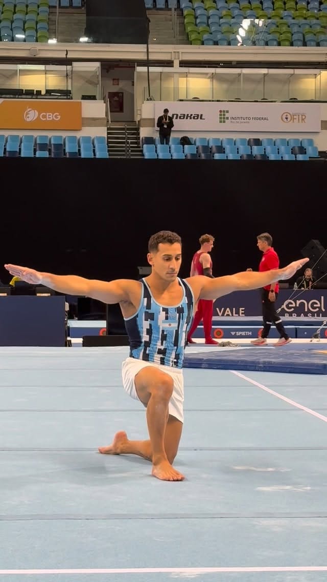 Post 1 by Daniel Villafañe on Instagram (video)
