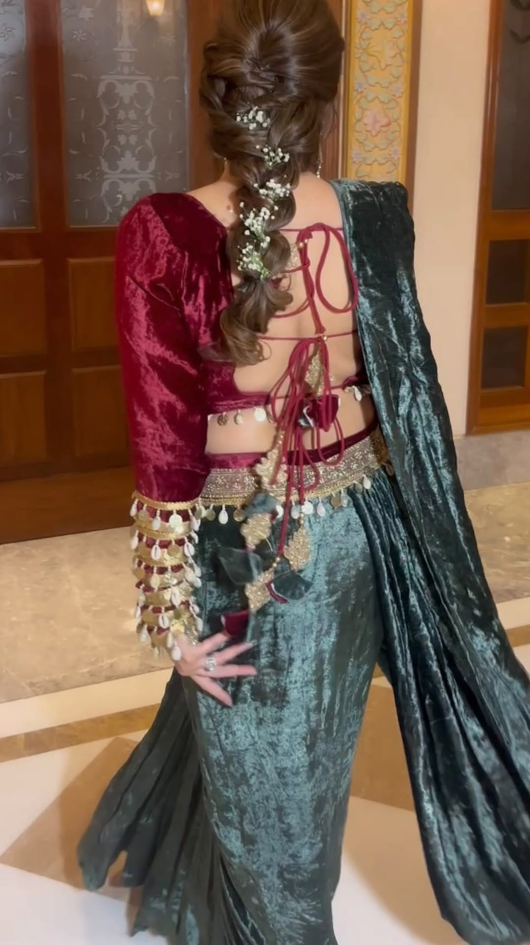 Post 8 by Seema Kapoor Mehta🖤🧿 on Instagram (video)