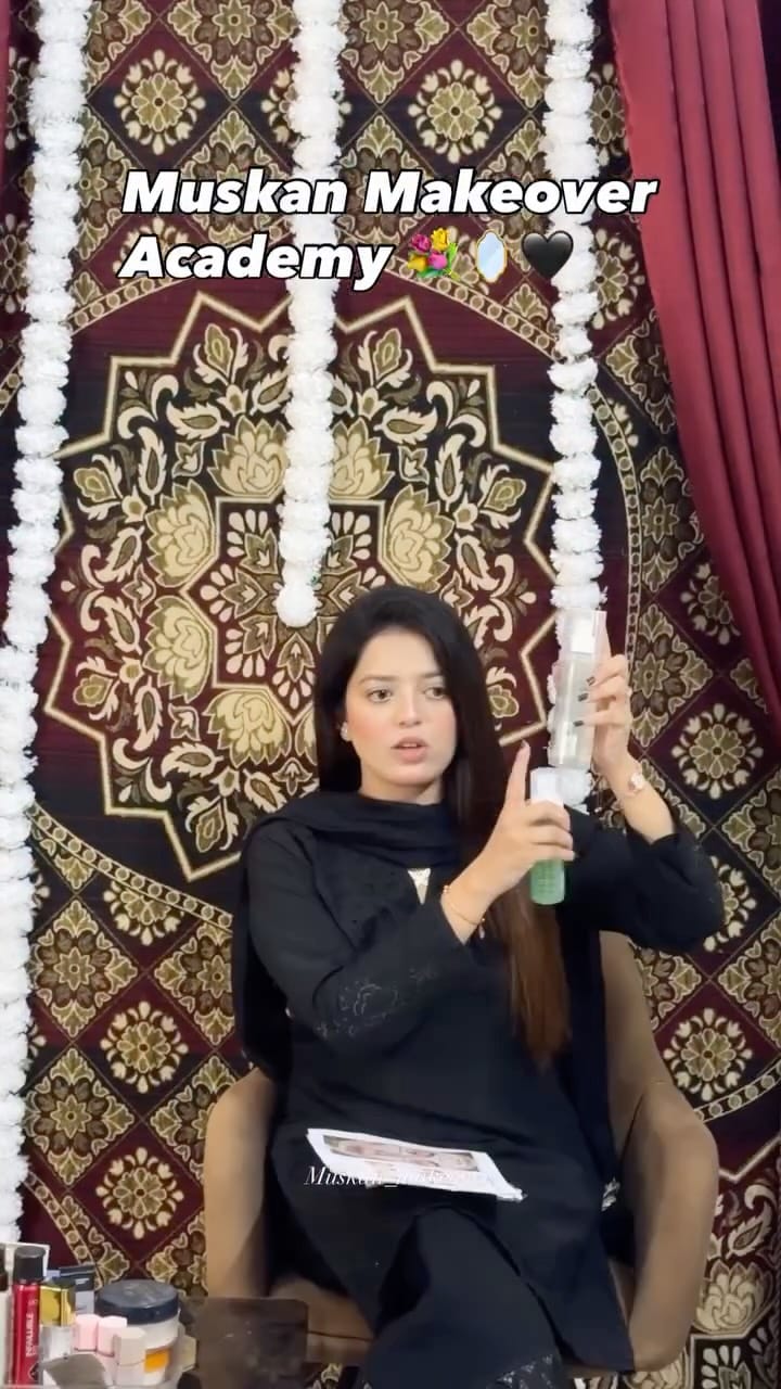 Post 4 by Muskan makeover on Instagram (video)