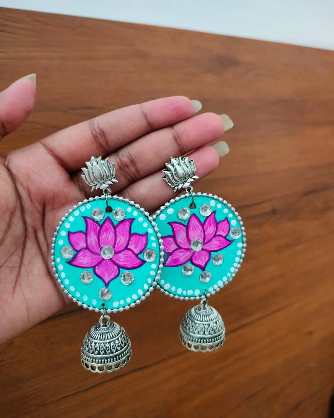 Post 6 by Athira Sasi | Mandala Artist on Instagram (image)