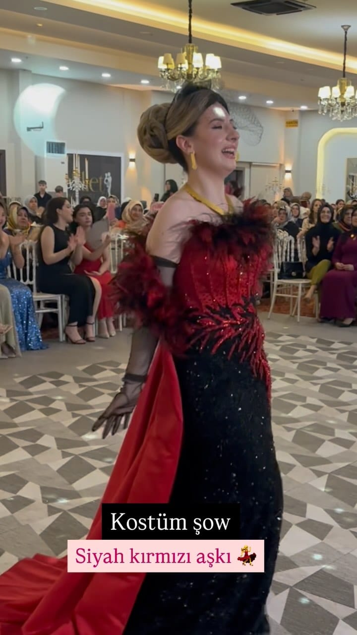 Post 8 by Inci Ünal on Instagram (video)