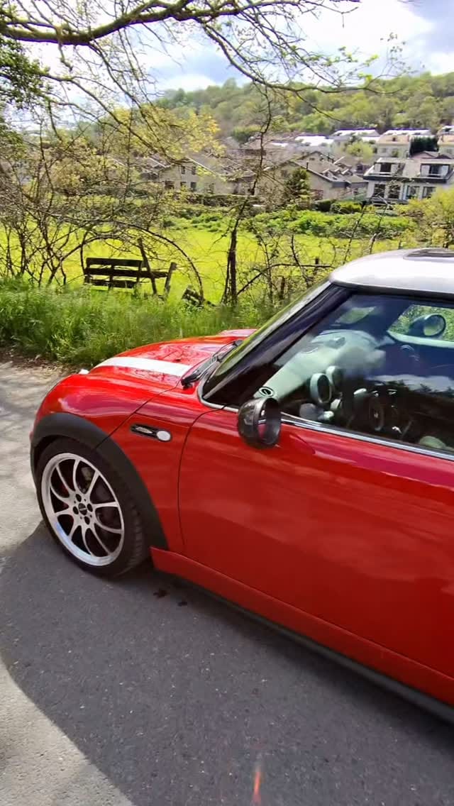 Post 7 by MINIPassion.Net on Instagram (video)