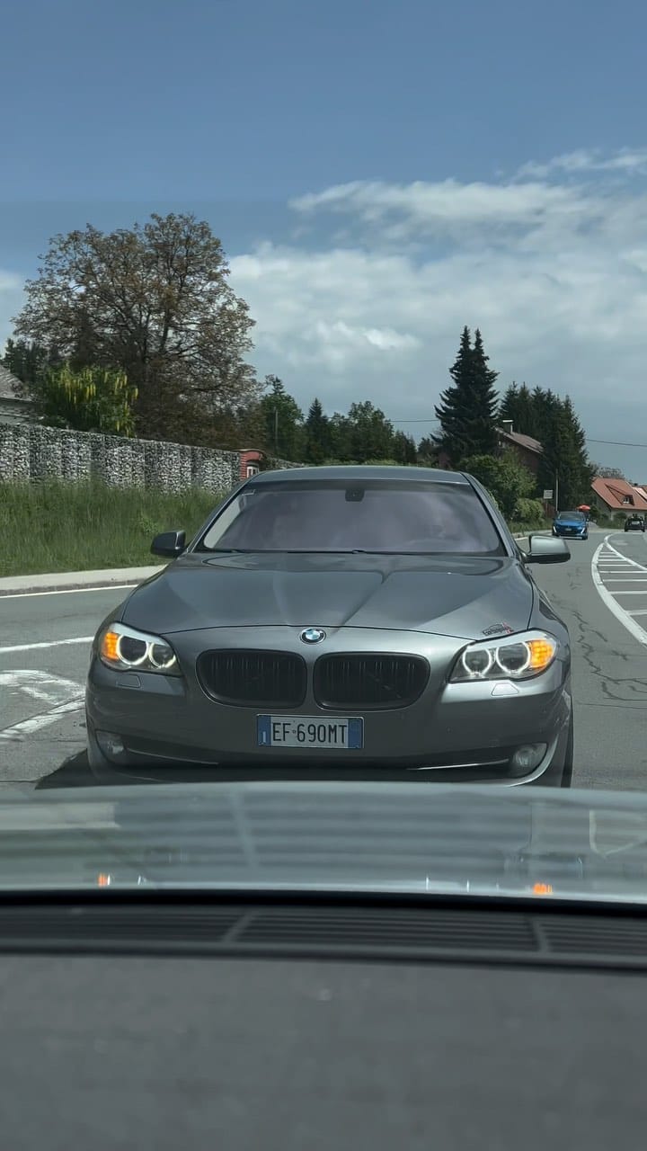 Post 10 by Bogdan on Instagram (video)