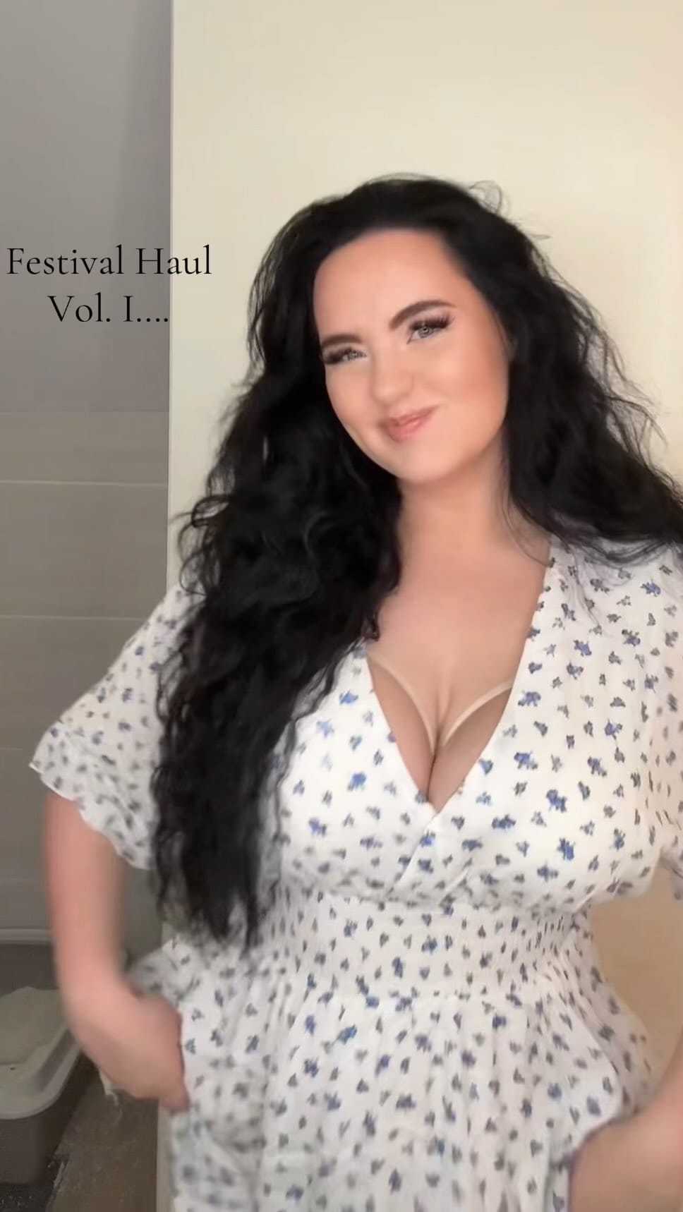 Post 3 by 𝓚𝓪𝓽𝓱𝓪𝓻𝓲𝓷𝓪 on Instagram (video)