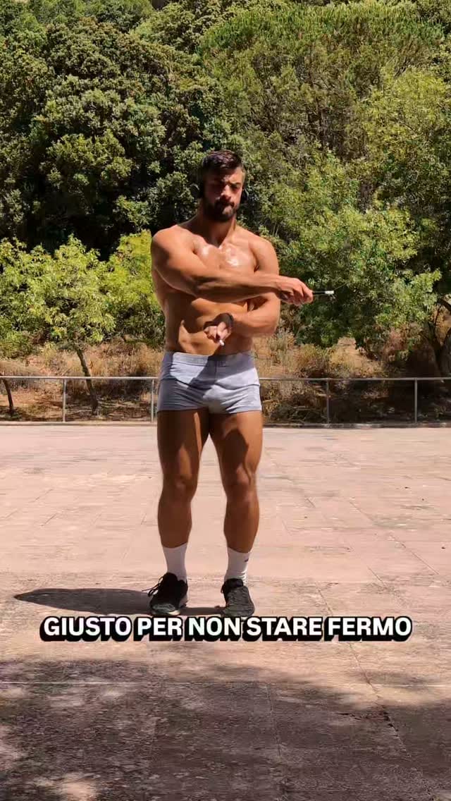 Post 3 by Edoardo Gigliotti on Instagram (video)