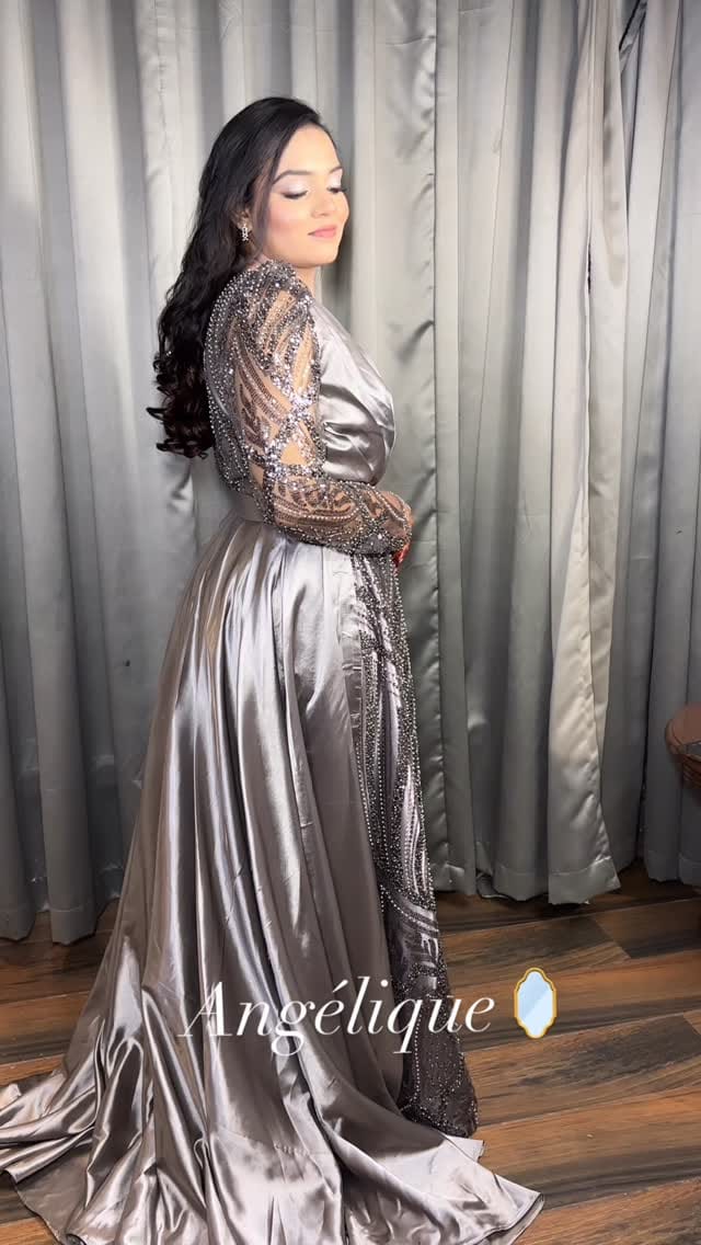 Post 7 by Insiya Rampurawala | Bridal Makeup Artist | Amravati on Instagram (video)