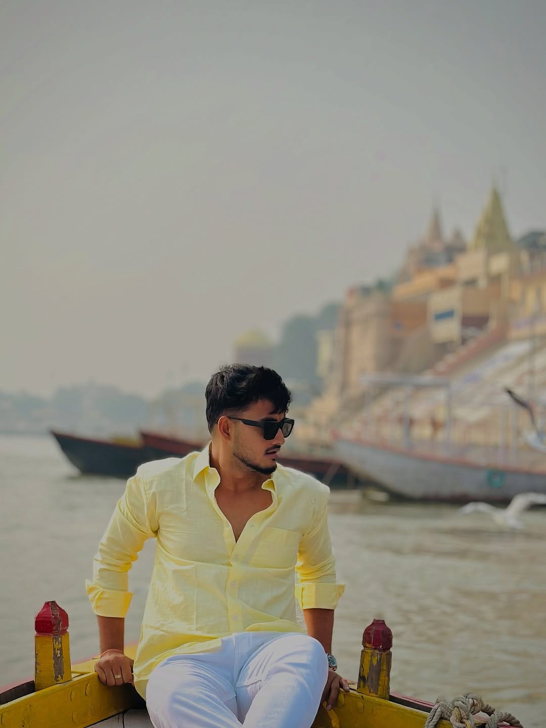 Post 10 by ડꪊ𝕣ꪖ𝕛 on Instagram (carousel)
