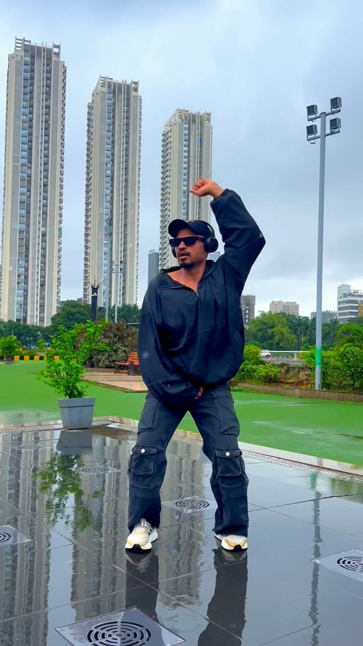 Post 8 by Akash Sharma on Instagram (video)
