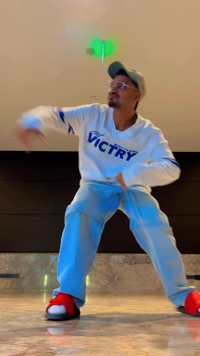 Post 2 by Akash Sharma on Instagram (video)
