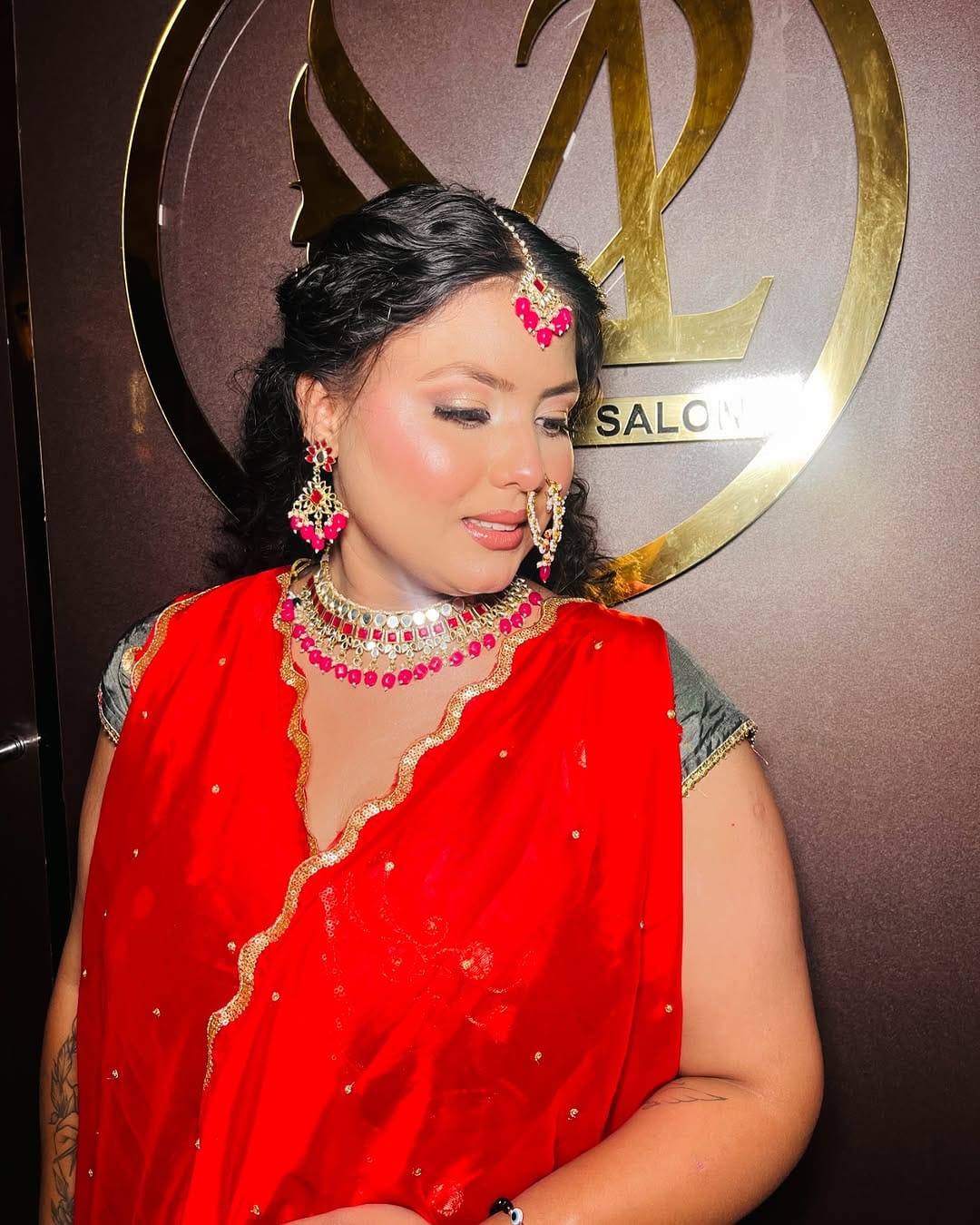 Post 10 by ISHIKA THAPA on Instagram (carousel)