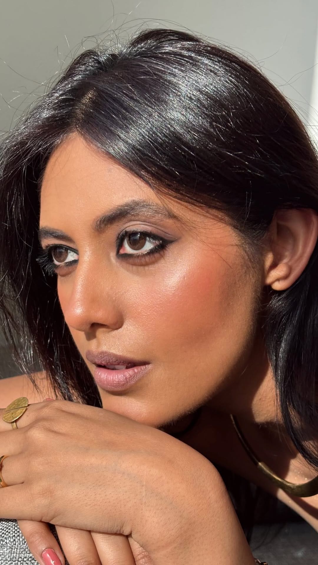 Post 1 by Maitreyi Kotia | Makeup Artist on Instagram (video)