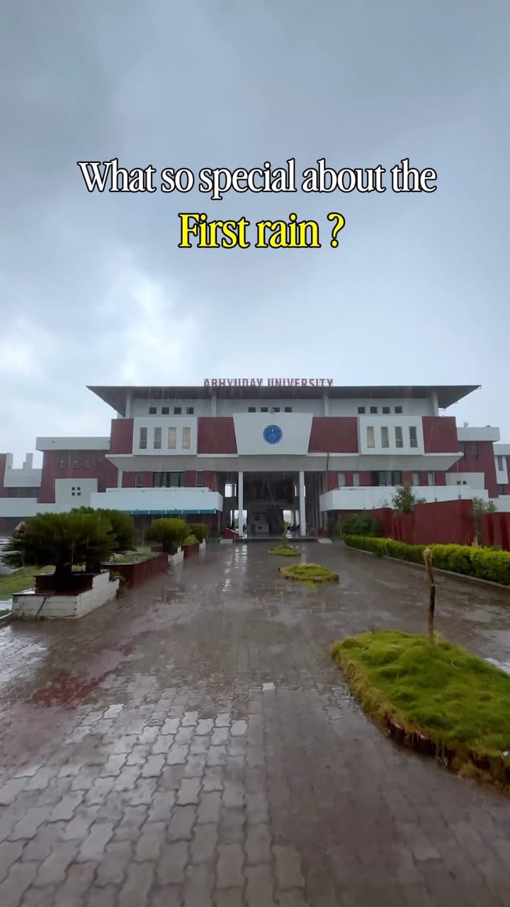 Post 3 by Abhyuday University on Instagram (video)