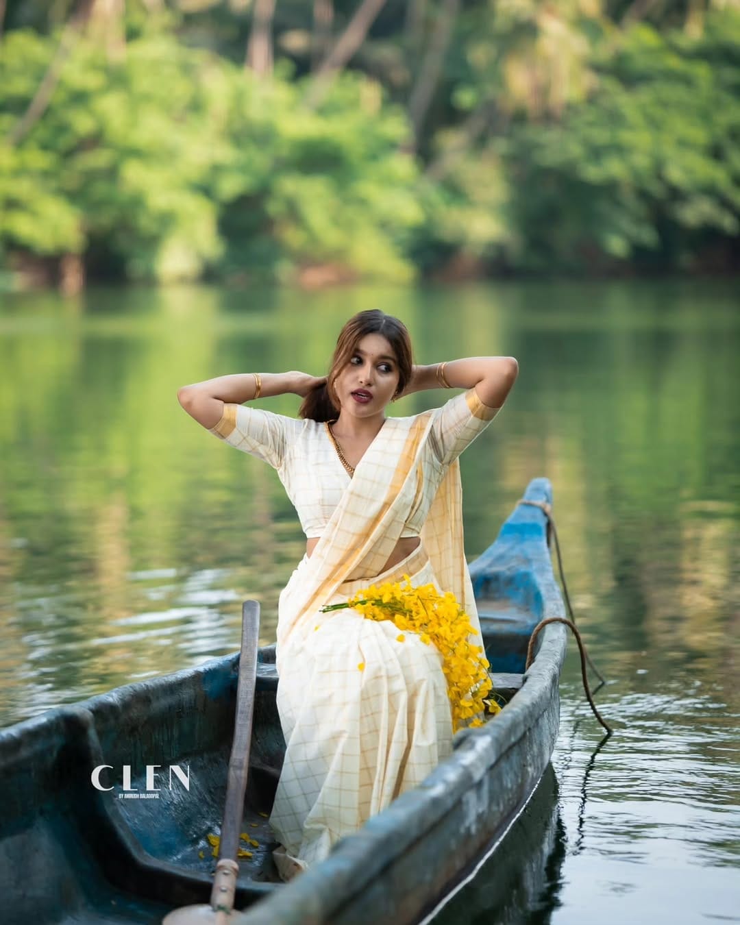 Post 10 by Akshara | Content Creator |  Video presenter | Voiceover artist on Instagram (carousel)