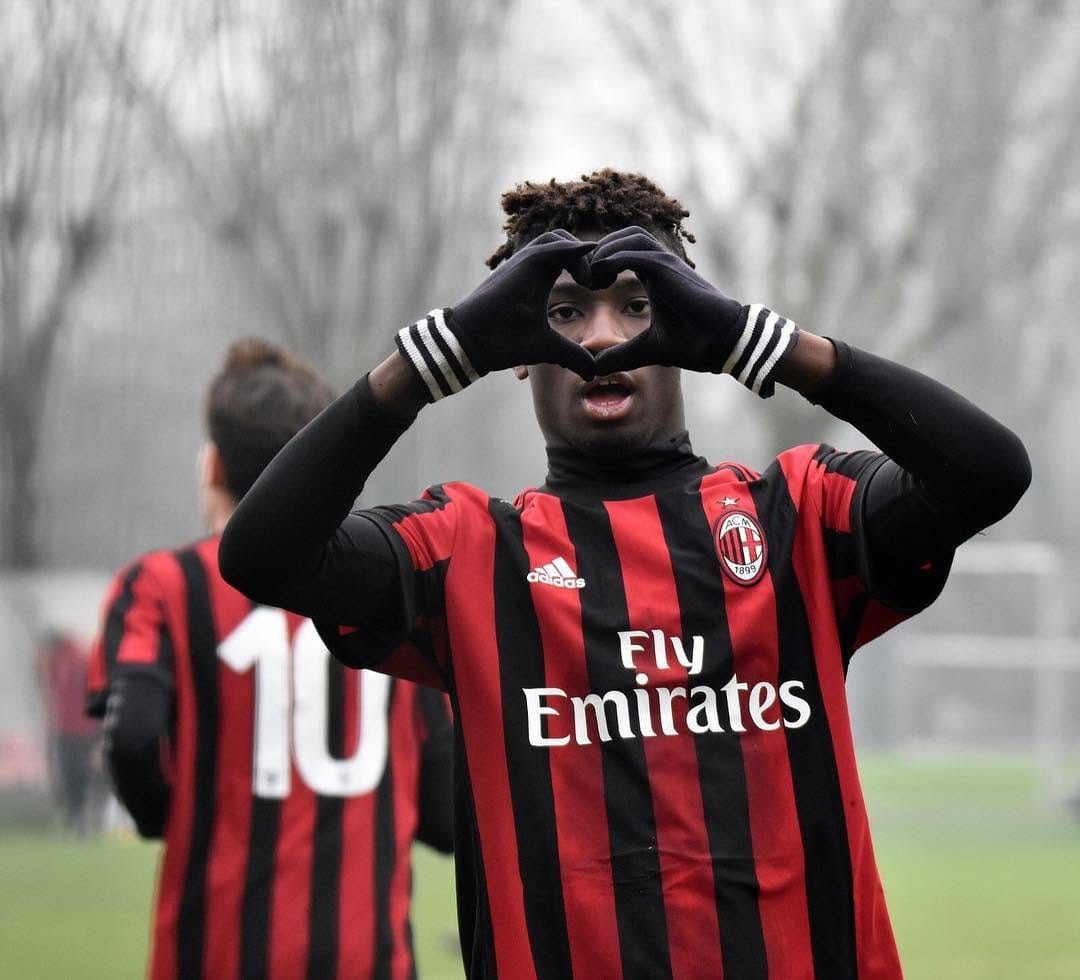Post 4 by Henoc N’gbesso on Instagram (image)