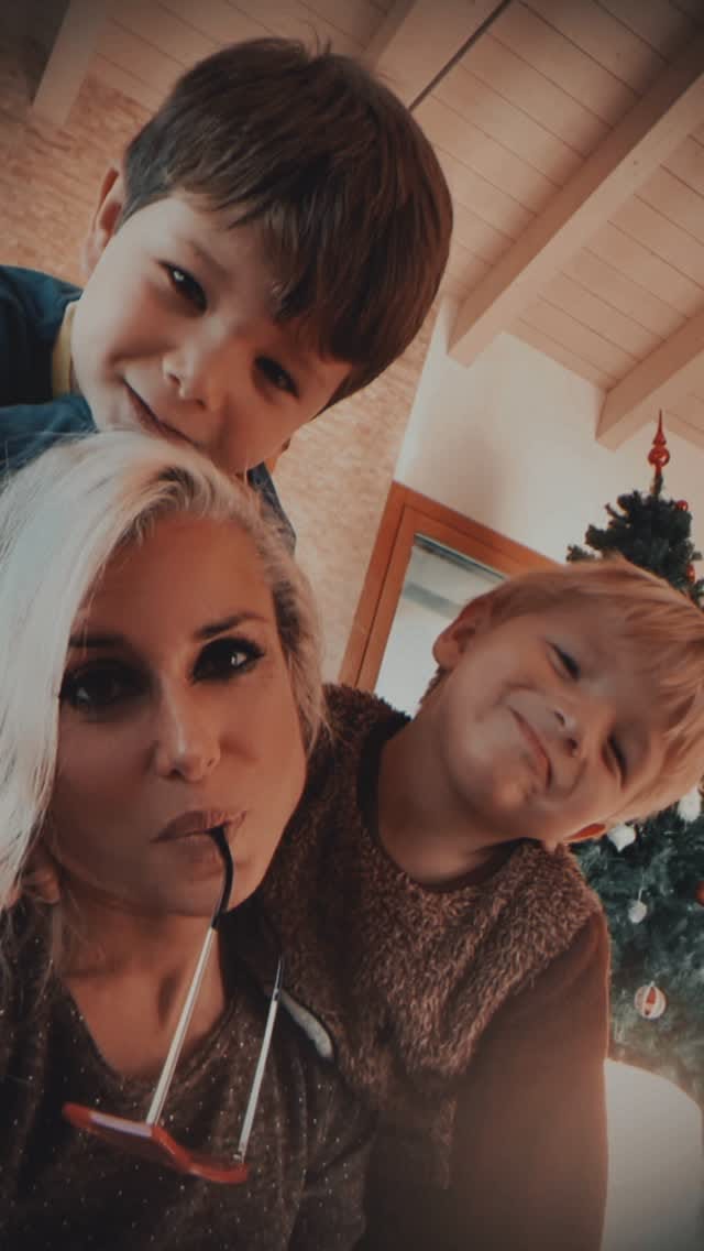 Post 7 by 💋ᖴᖇᗩᑎᑕYᖴITℳ𝓊𝓂85✨| 𝚂𝙽𝙴𝙿🌱❤️ on Instagram (video)