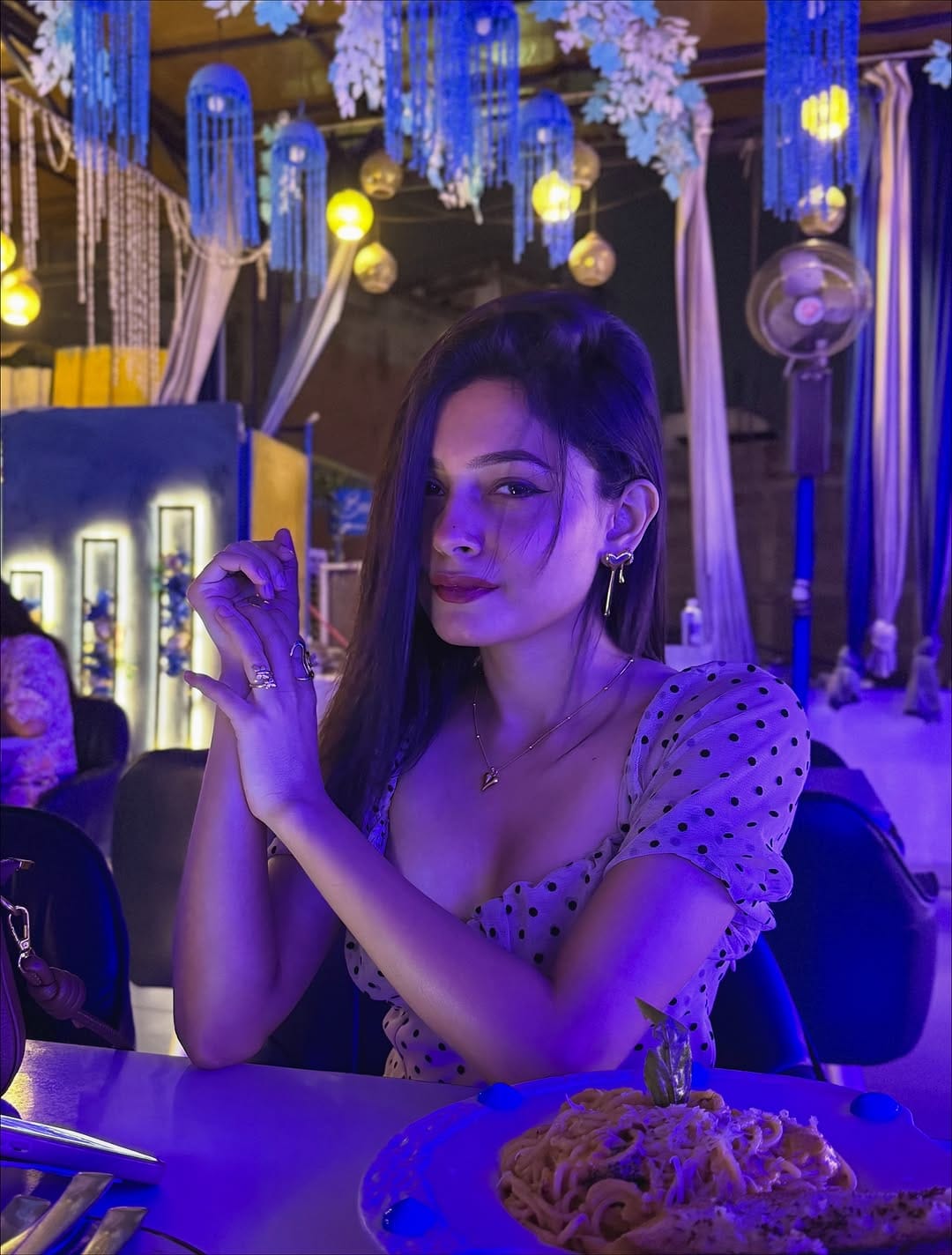 Post 7 by 𝐑 𝐈 𝐒 𝐇 𝐀 🦋 on Instagram (carousel)