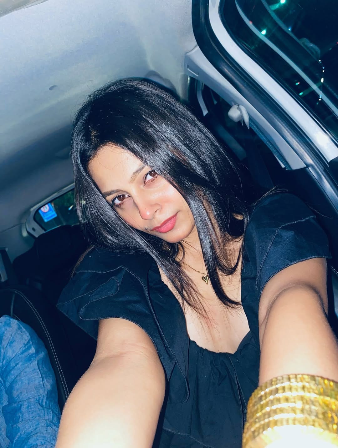 Post 6 by 𝐑 𝐈 𝐒 𝐇 𝐀 🦋 on Instagram (carousel)